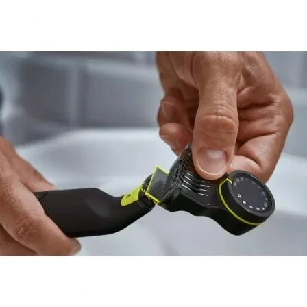 Philips Cortabarbas y Recortadora OneBlade Pro 360 QP6552/15 con Batería y 5 Accesorios